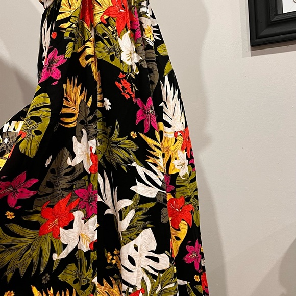 Floral Dress - Picture 5 of 5